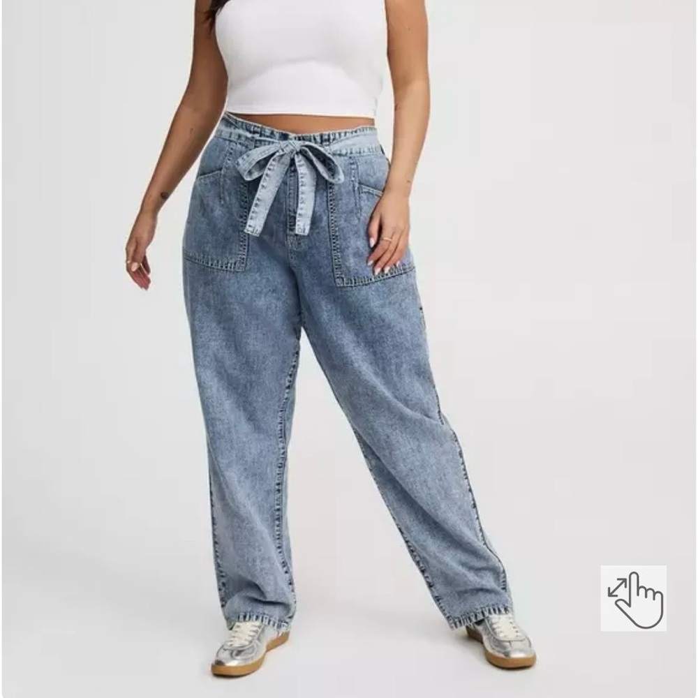 Torrid Casual Blue Denim tie jeans